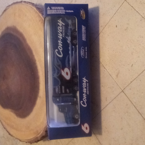 Conway Other - Conway Die Cast Truck 2009